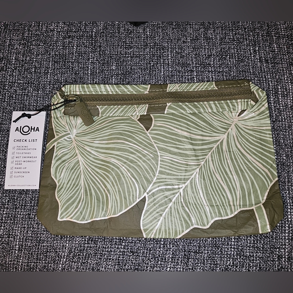 ALOHA Collection Olive and White Leaf Pouch